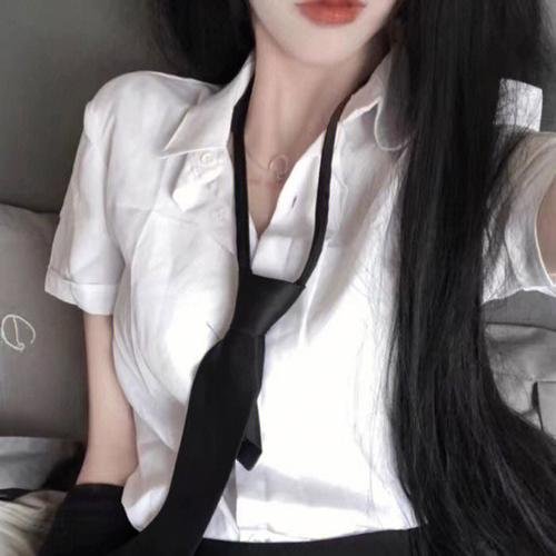 黑暗旅店